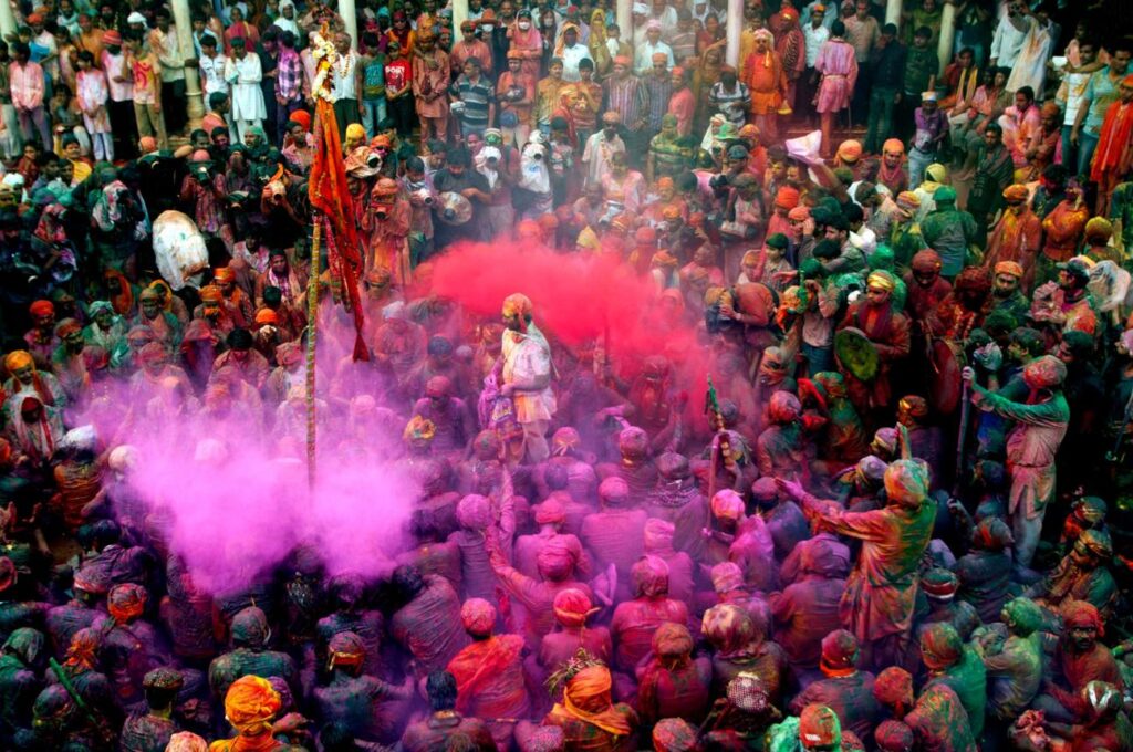 holi
